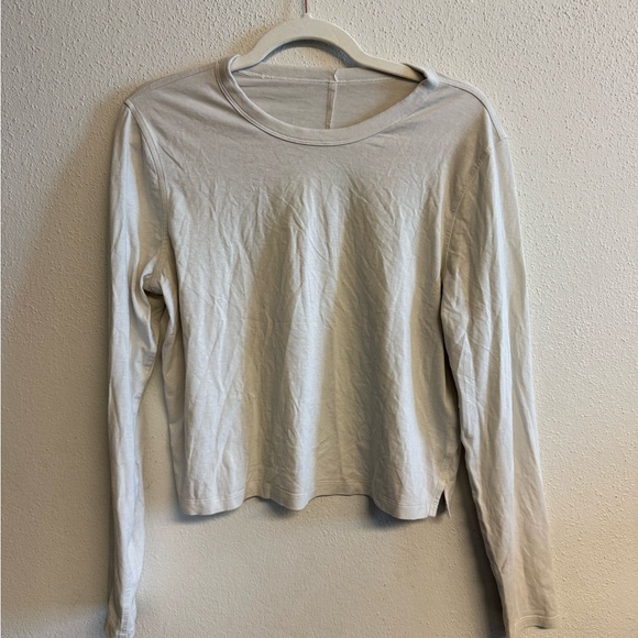 lululemon athletica Cream Long Sleeve Tee - Picture 1 of 3